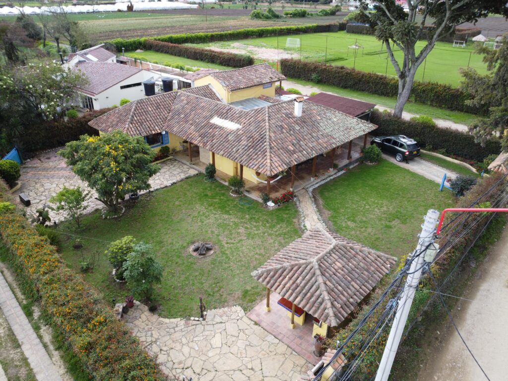 CASA EN VENTA (TABIO)